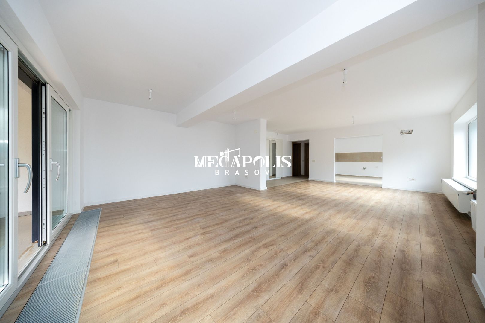 Penthouse 4 camere, 2 terase, panoramă munți și Tâmpa - Poză 4