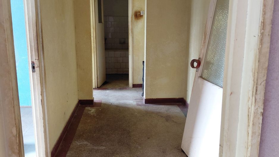 🏡 APARTAMENT CU 3 CAMERE DE VÂNZARE – MICRO 16,ET.4 - Poză 1