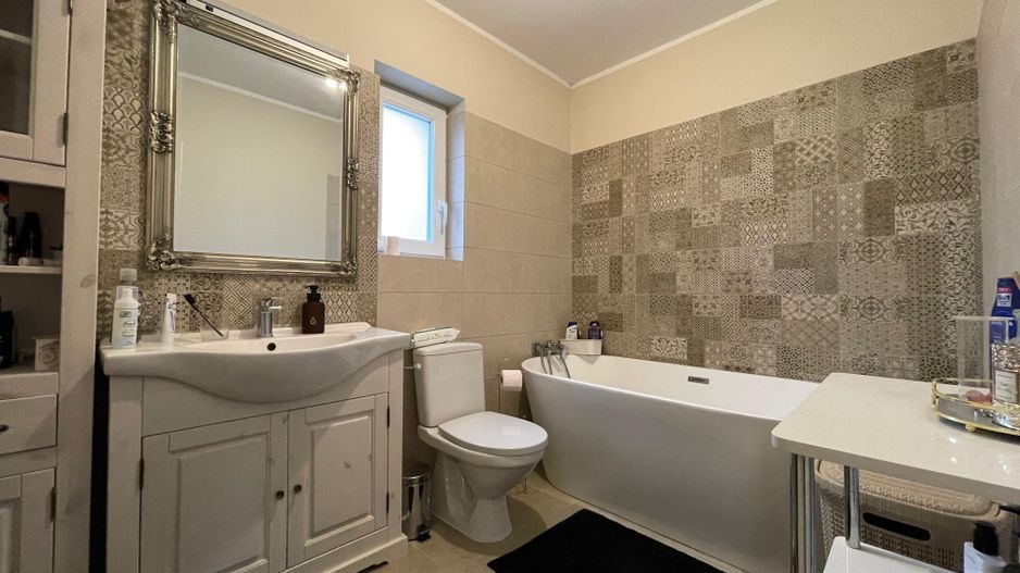 Duplex 4 camere - mobilat si utilat - 150.000 - Poză 12