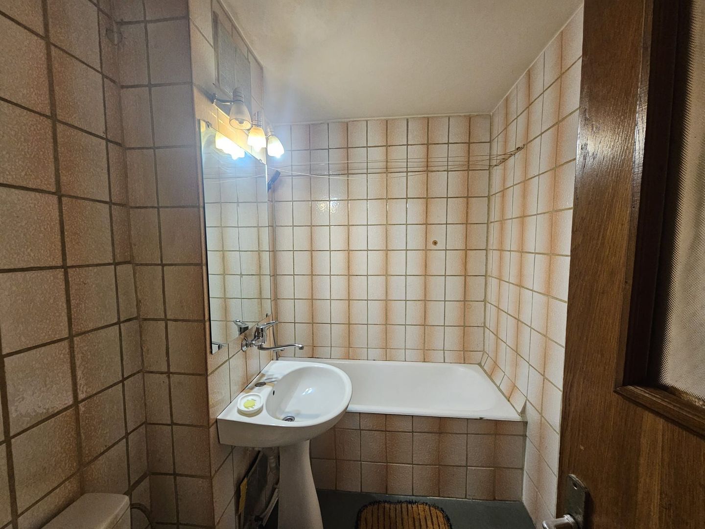 2 camere, etaj 2 Eremia - Poză 9