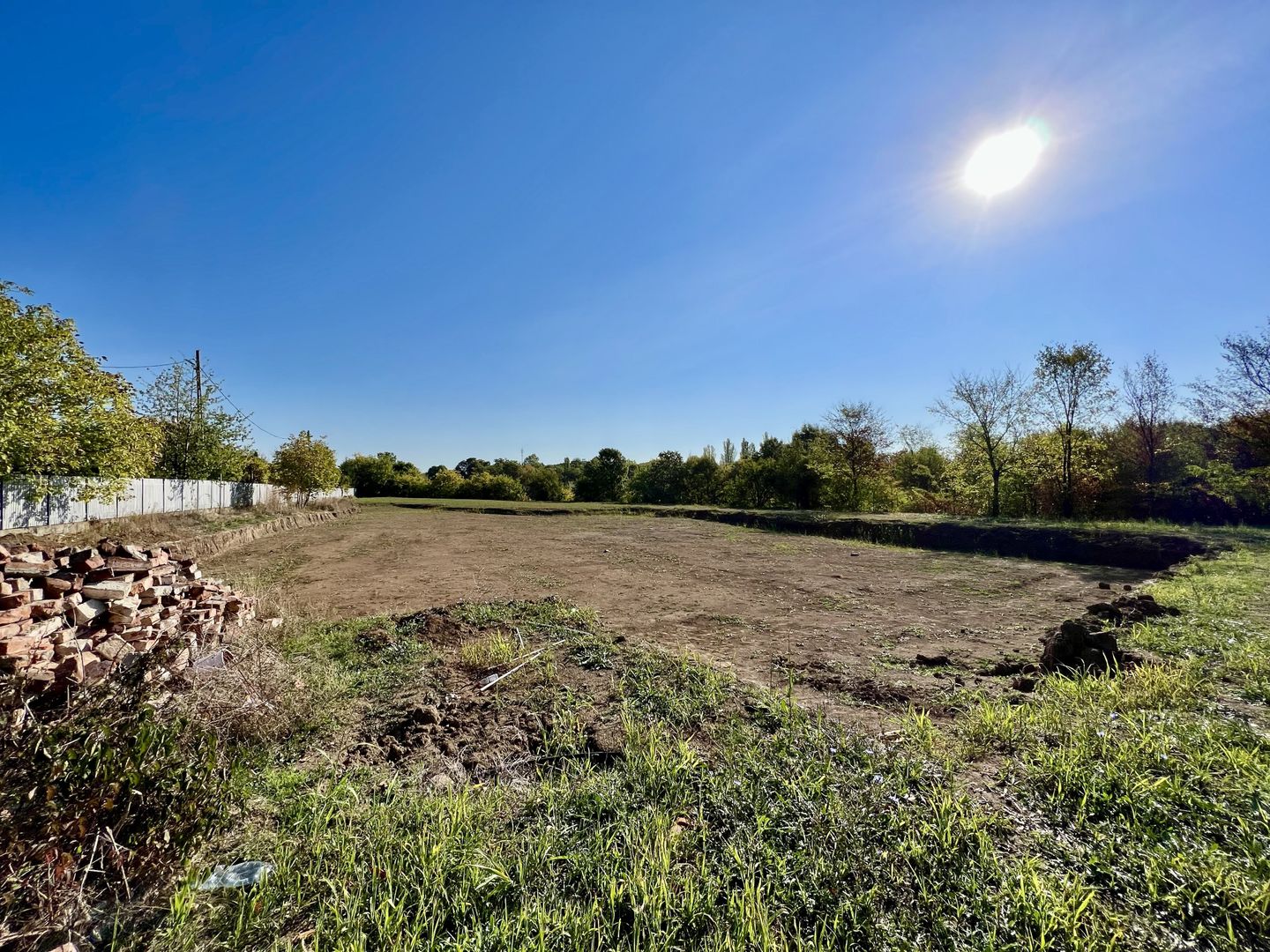 Teren 6000 mp pozitie deosebita lacul Baneasa adancime 140 m - Poză 4