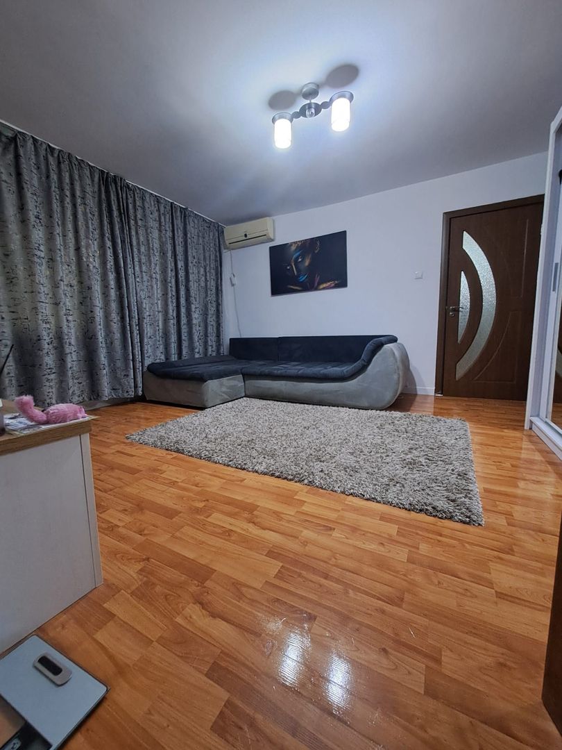Apartament 2 camere de vânzare – Craiovita Noua - Poză 1