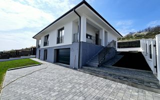 Casa individuala de vanzare, Cetate - Poză 1