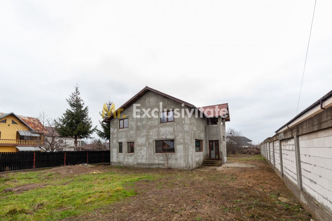 Casa sptioasa cu potential real in Maracineni la 5 pasi de Pitesti-Arges! - Poză 3