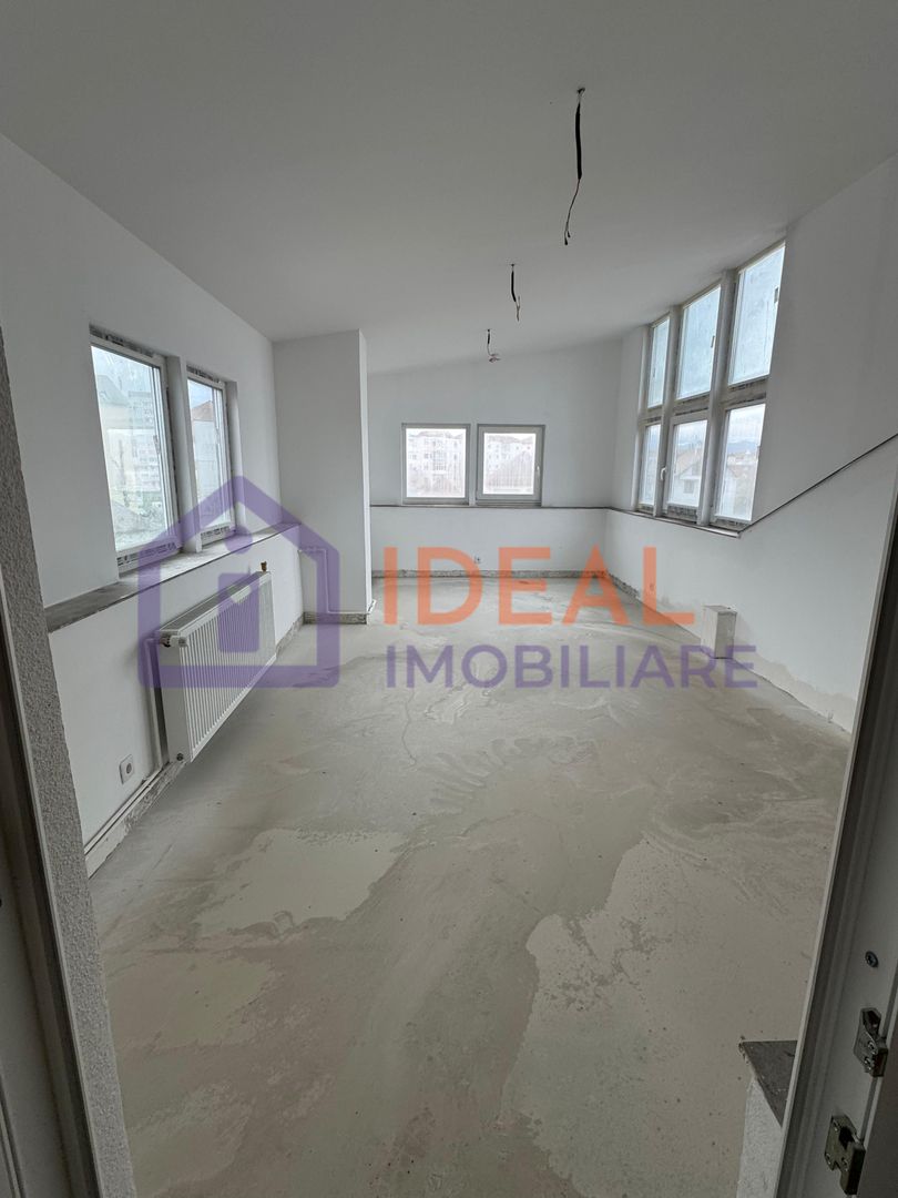 Spatiu Comercial cu 11 camere, 365 mp utili,  zona Cale Dumbravii - Poză 18