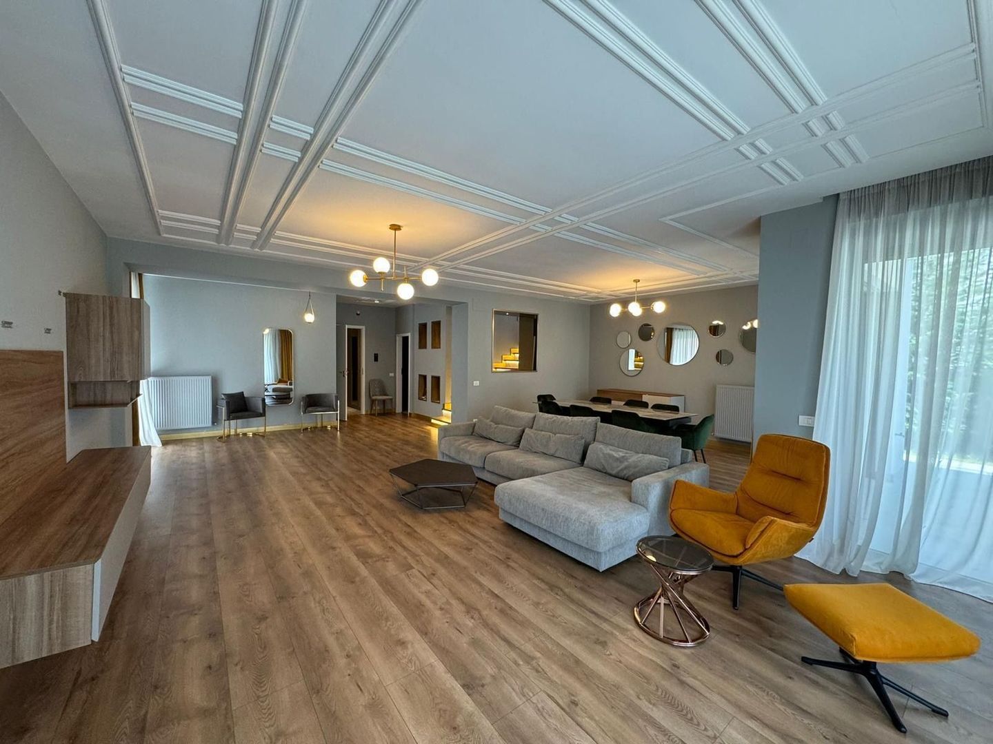Vila  6 camere de inchiriat - Poză 3