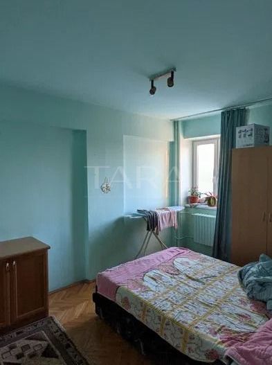 Apartament cu 3 camere de vânzare în zona Zorilor - Poză 3