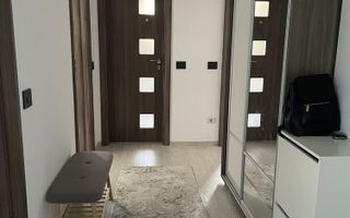 Apartament 3 camere de vanzare - Poză 4