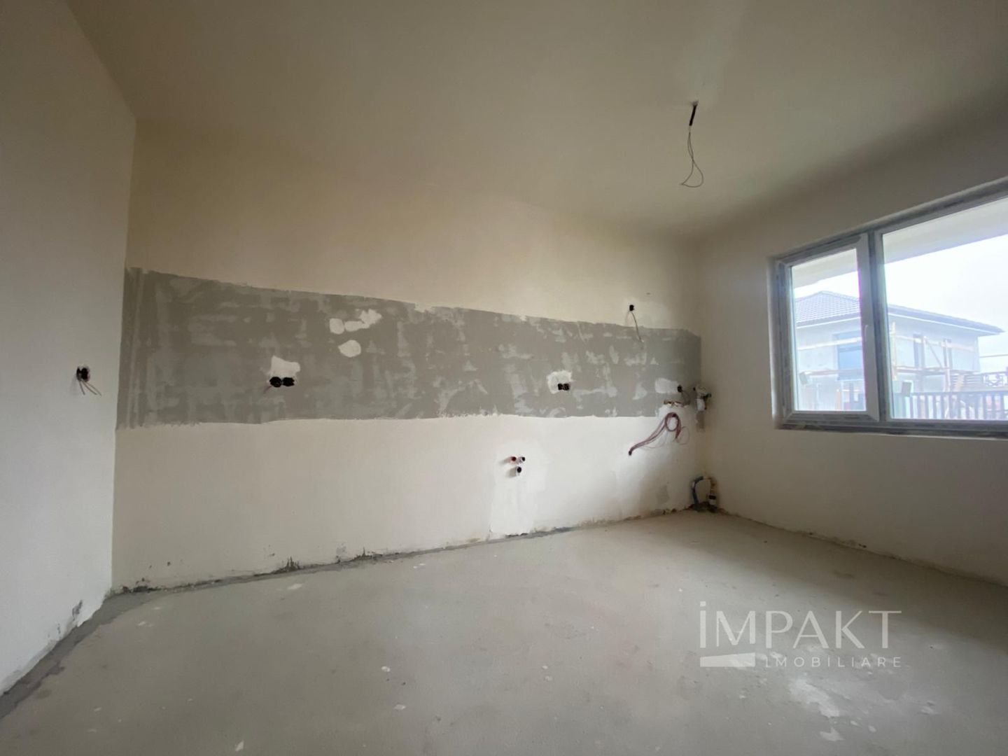 Unitate Locativa Semifinisata cu Teren de 350 mp in Chinteni - Poză 16