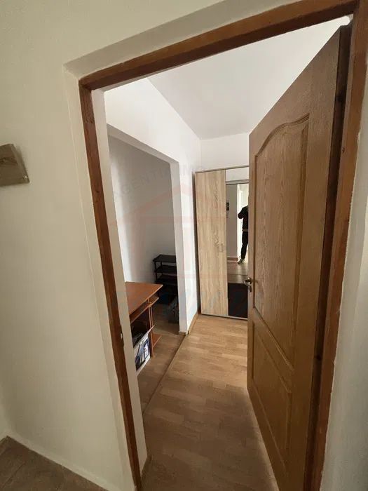 Vanzare apartament cu 3 camere, Ultracentral, pret 83.000 EURO, sup.68 - Poză 6