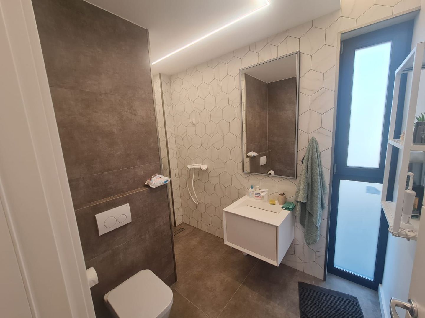 vila ind-stil medit,6cam,3bai,3buc,3parcari/centru Popesti-Leordeni - Poză 15