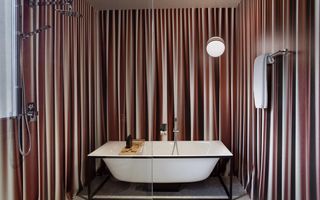 Full Service Apartment | 3 Bedrooms | Parking | Concierge - Poză 7