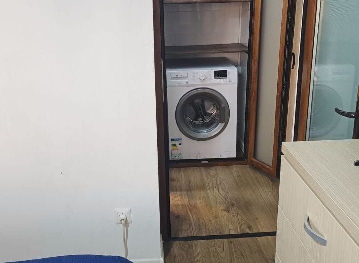 DE inchiriat apartament cu 3 camere, General. etaj 2, 450 euro - Poză 6