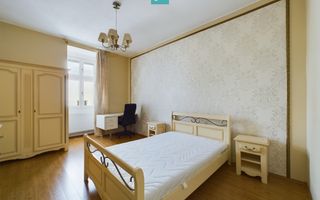 Apartament cu 3 camere Ultracentral - Poză 16