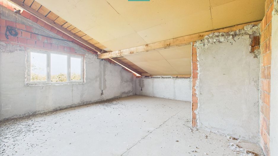 Imobil spațios la roșu pentru investiție - Vinga - Poză 16