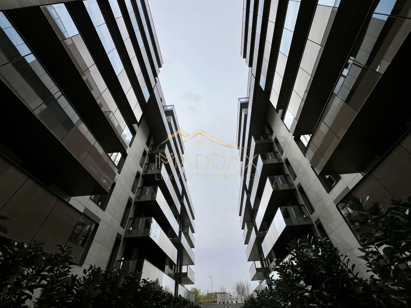 Apartament LUX *116mp* // Parcare // CORTINA 126 - Iancu Nicolae - Poză 45