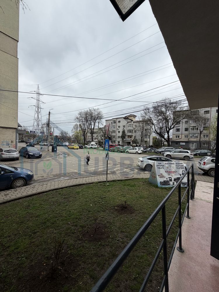 Barber Shop de Închiriat, Alexandru cel Bun - 2 Posturi, Amenajat și Mobilat - Poză 5