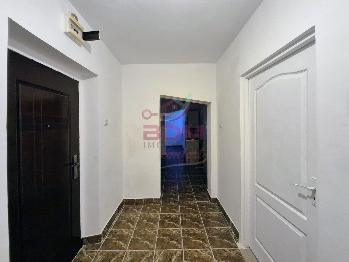 Apartament 2 camere | decomandat | zona Micro 2 - Poză 5