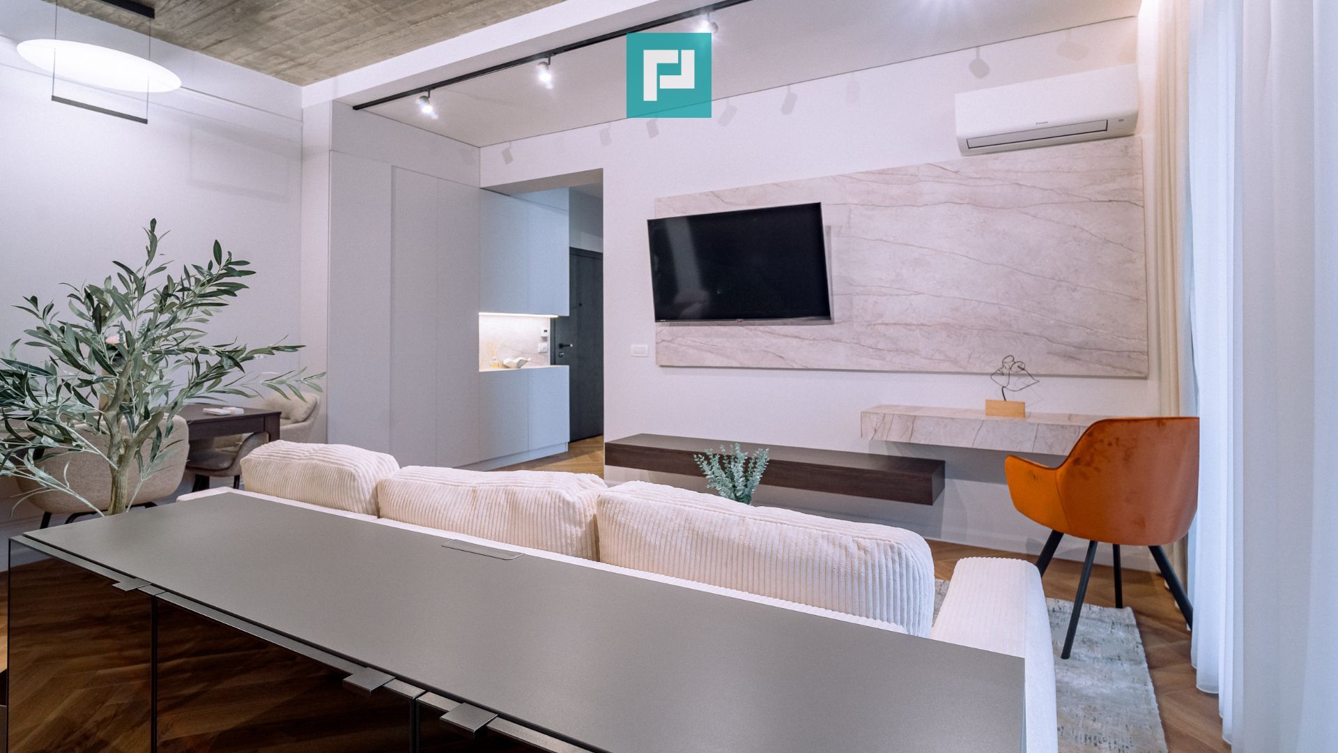 Chirie 2 camere 60 mp – Piața Țăranilor - Poză 3