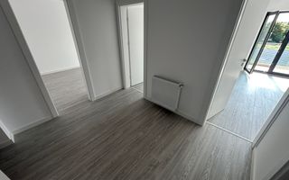 Spațiu de birou de închiriat – 2 camere, balcon generos – Turnișor - Poză 3