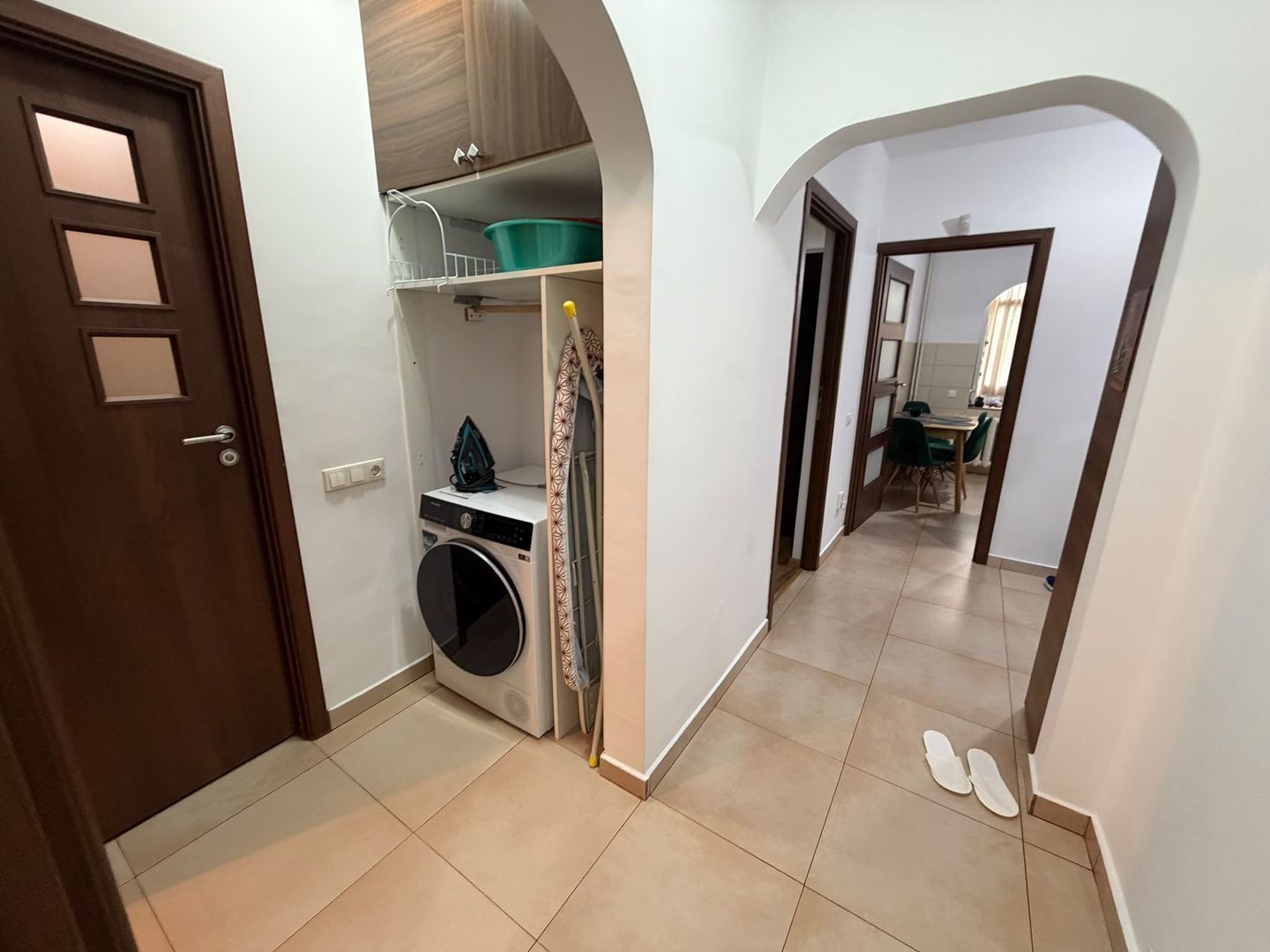 Apartament 3 camere de vânzare  Gorjului - Poză 4