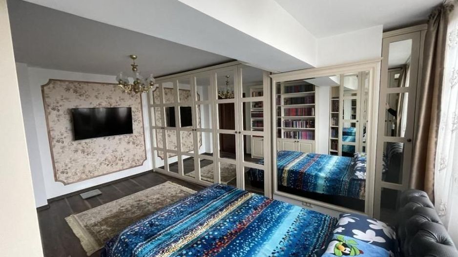Unirii - P-ta ALBA IULIA, apartament 3 camere decomandate, etaj 5 - Poză 10