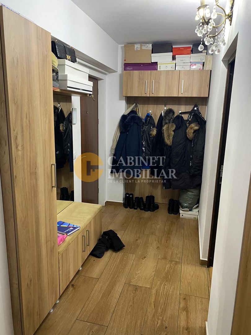 Cug -Providenta Etaj 2 Apartament cu 2 Camere Decomandat 52 mp - Poză 4