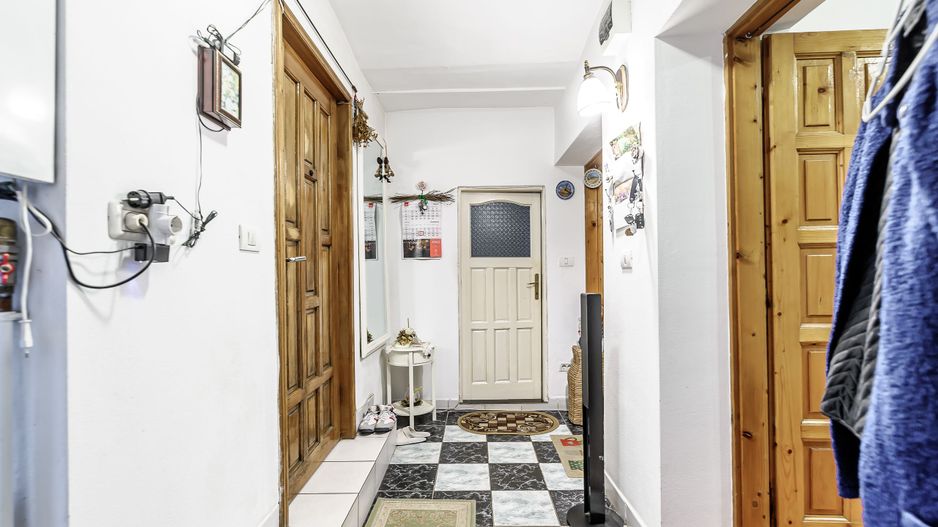 Casa cu potențial maxim, la un pas de centrul orașului! - Poză 4