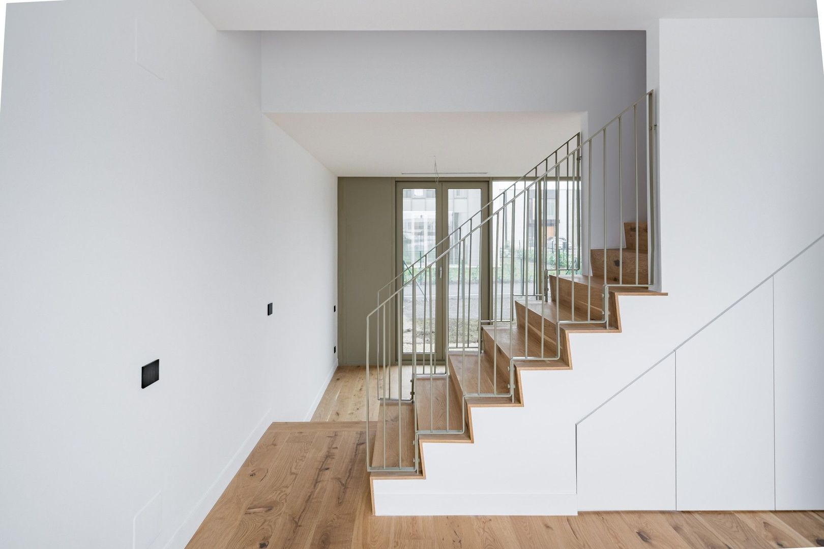 Vila de tip Urban Villa 01 in Amber Forest - Poză 3