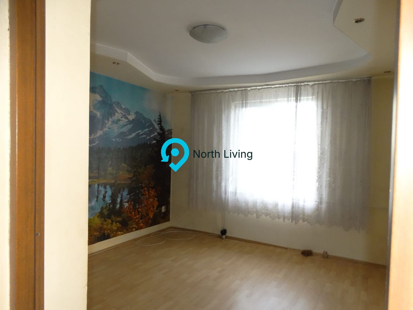 APARTAMENT BUSTENI CU VEDERE PANORAMAMA - Poză 2