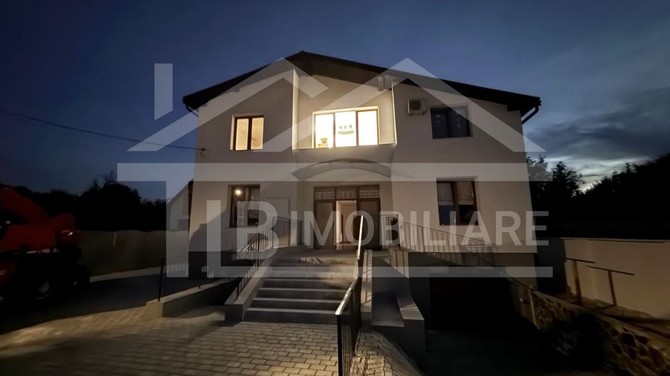 Casa individuala, 10 camere, 753mp, Zona Sancraiu de Mures - Poză 6