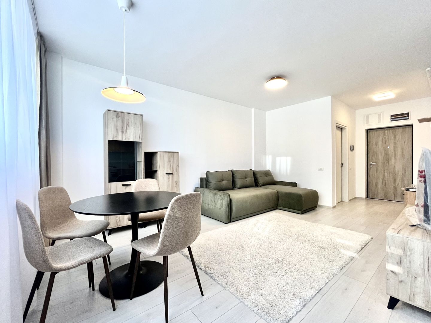 Apartament 2 camere, elegant si primitor, în zona Torontalului - XCITY - Poză 3