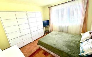 Apartament cu 3 camere, 55 mp, decomandat, Zona UMFST - Poză 1