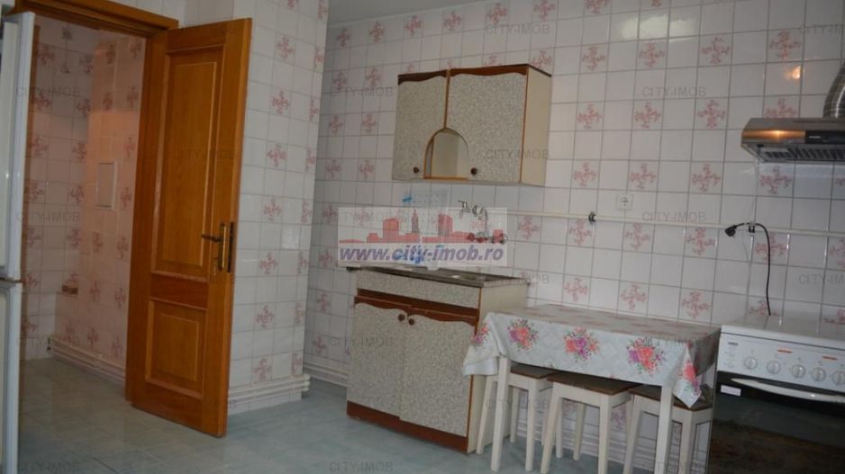 Vanzare 2 apartamente  in   VILA Drumul Sarii P + 2 - Poză 9