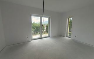 Casa individuala  Teren 705 mp Tocile-Sibiu. Sau schimb cu apartamente - Poză 7