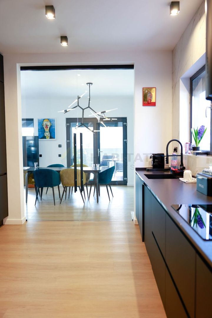 Vilă individuală Corbeanca | design modern, curte amenajată - Poză 9