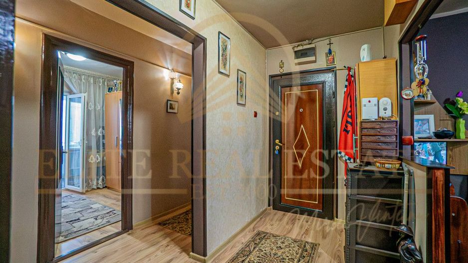 Inel 2 -  Apartament cu 4 camere mobilat si utilat complet. - Poză 3