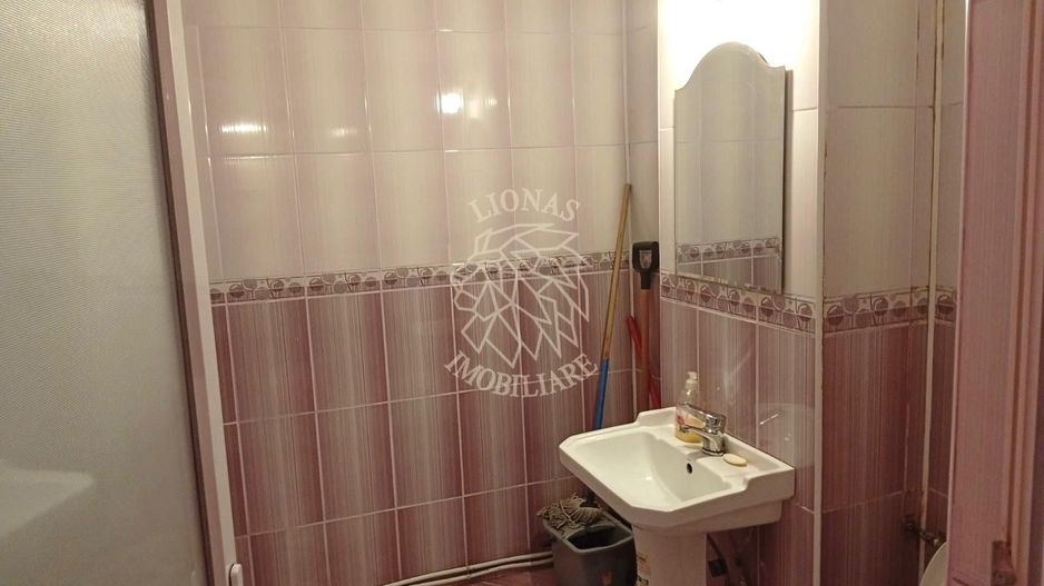 Spatiu comercial 4 camere 70 mp-ideal salon, cabinet-Calea Moldovei - Poză 6