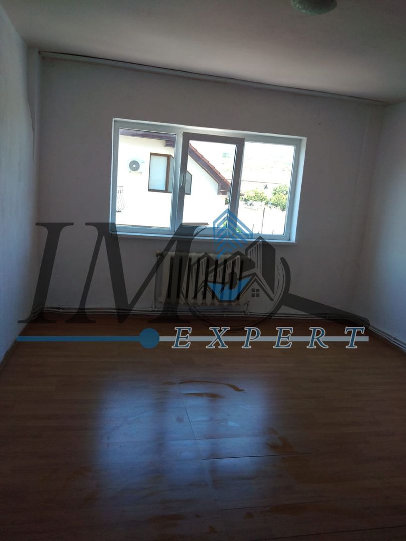 Garsoniera in zona Cetate Alba Iulia - Poză 1