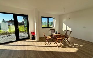 Vila finalizata cu acces de pe DN1, A3, A0 - TVA & Comision 0% - Poză 9