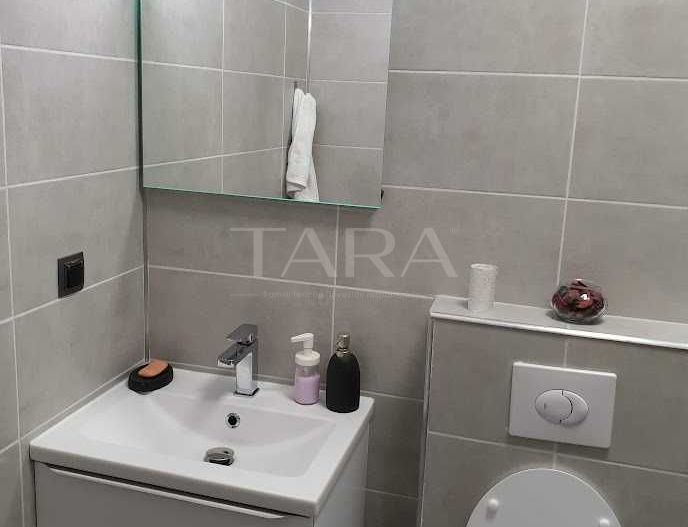 Apartament Modern cu 3 Camere și Priveliște Deosebită - Poză 5