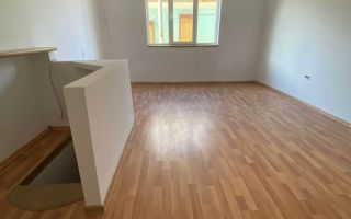 Casă 3 Camere | 75 mpu | Garaj Acoperit | Rășinari - Poză 1