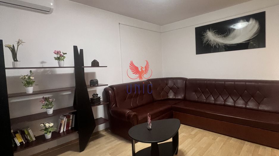 Decomandat, stradal, Calea Bucuresti etaj 1 - Poză 58