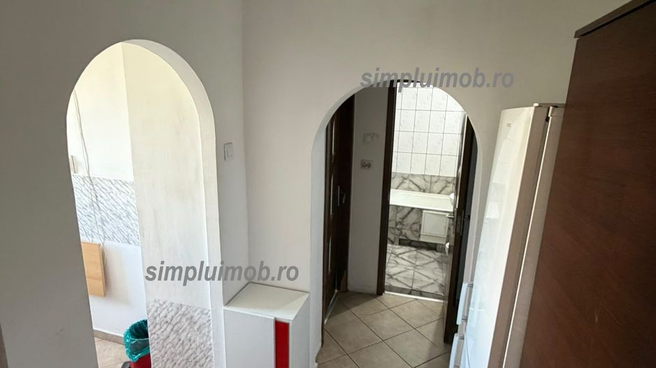 Decomandat 2 Camere Etaj Intermediar Piata Sudului Alexandru Obregia - Poză 10
