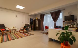 Penthouse dispus pe 2 niveluri in Dambul Rotund - Poză 24