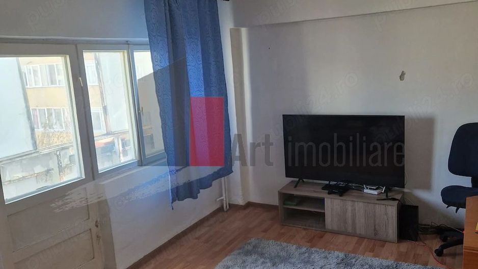 APARTAMENT 2 CAMERE  MARGEANULUI - Poză 1