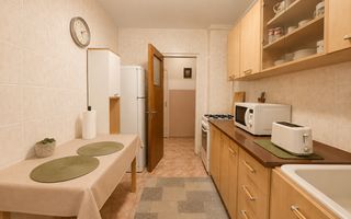 Apartament luminos cu 3 camere, parcare și boxă, zona Astra - Poză 6