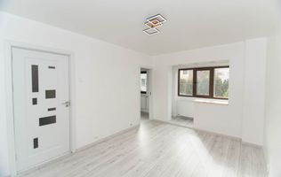 Garsoniera Renovata | etaj 1 | 1985