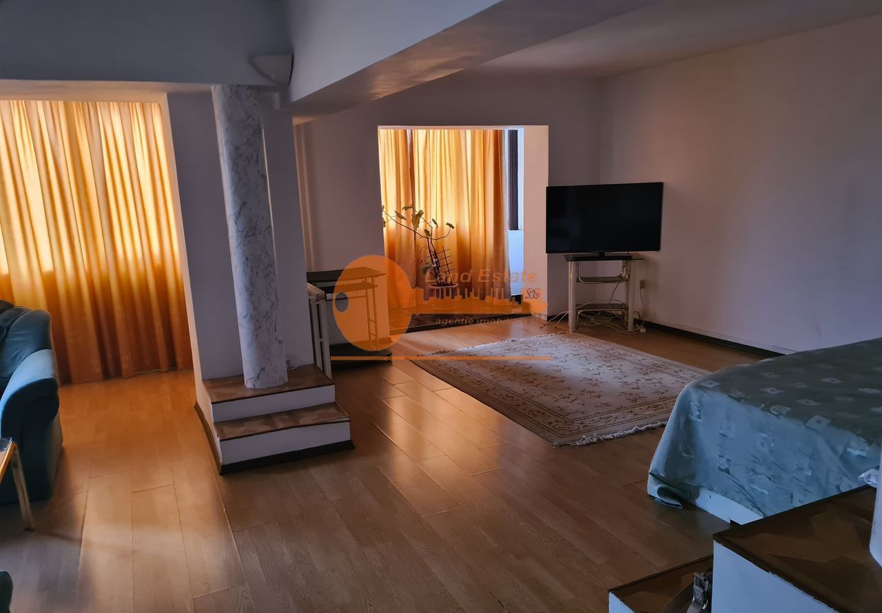 Apartament tip studio – 2 camere modificate, 68 mp, bloc 1993 - Poză 3