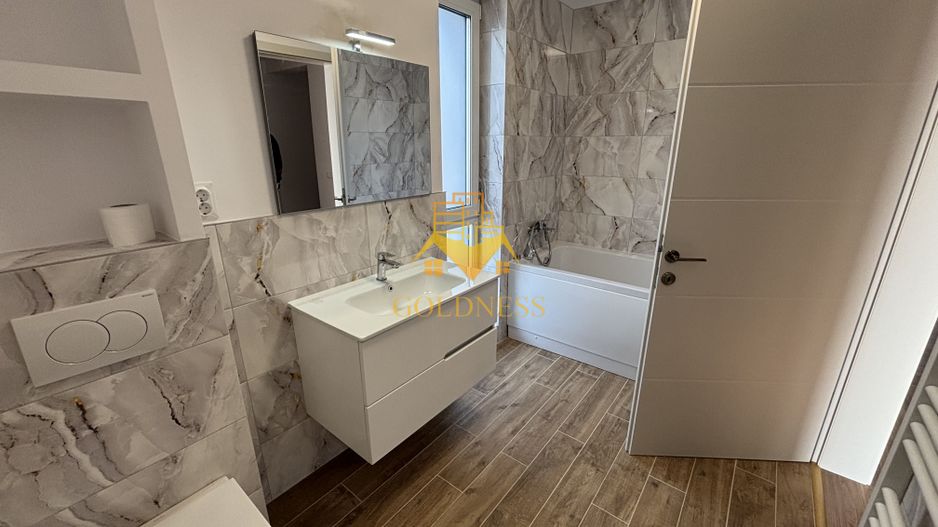 Duplex lux, de închiriat, 5 camere, parcare, curte, terasă,220mp teren - Poză 9